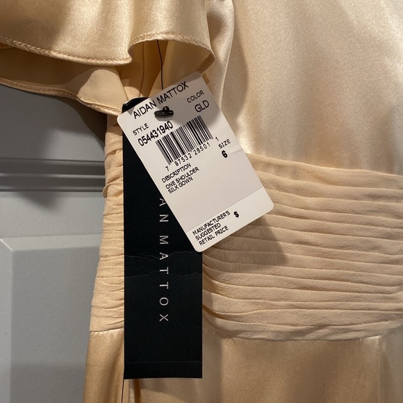Aidan Mattox One-Shoulder Silk Gown - Picture 3 of 4